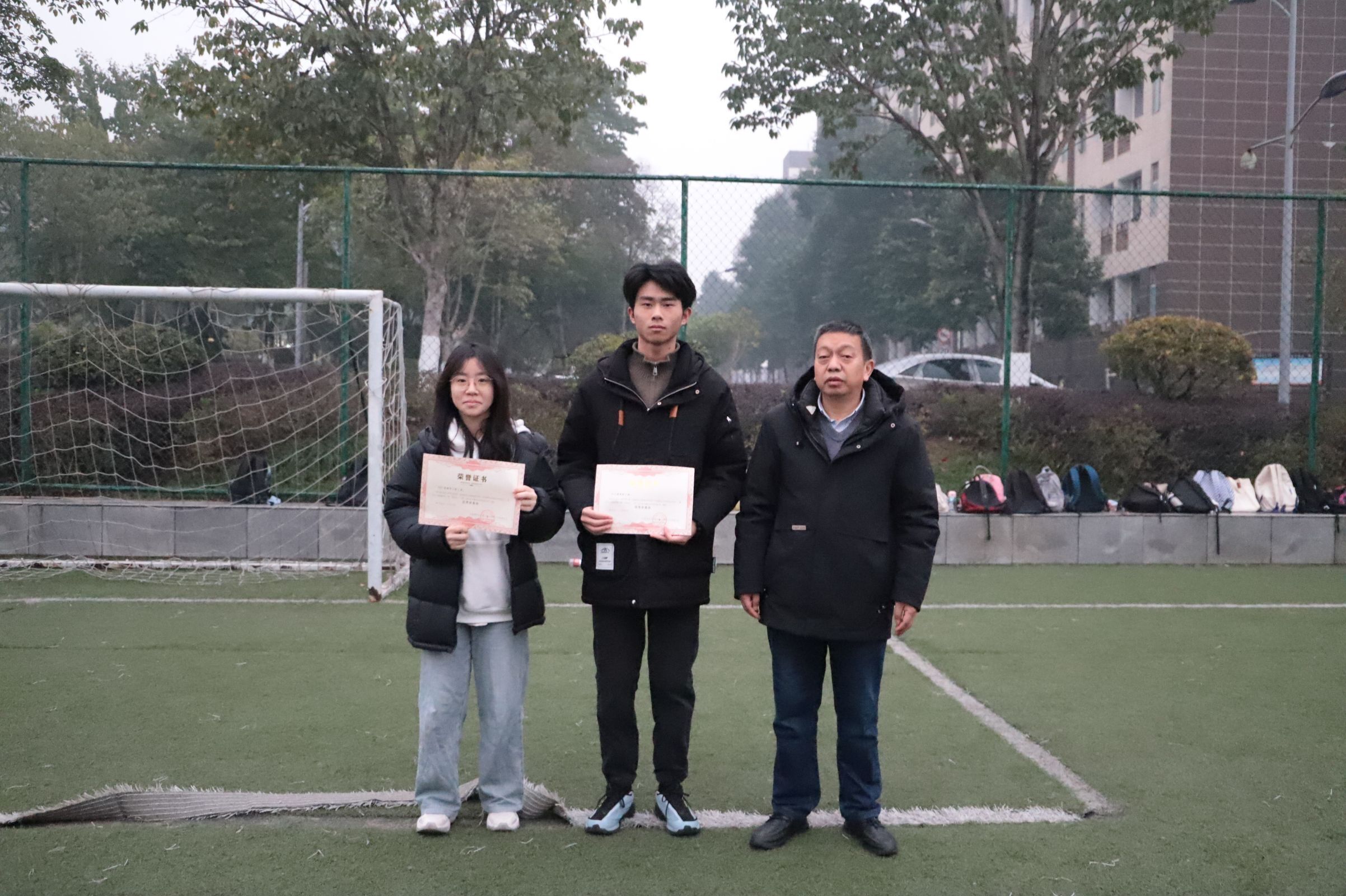 vsgY_1704206573387048446.jpg vsgY_1704206573387048446.jpg